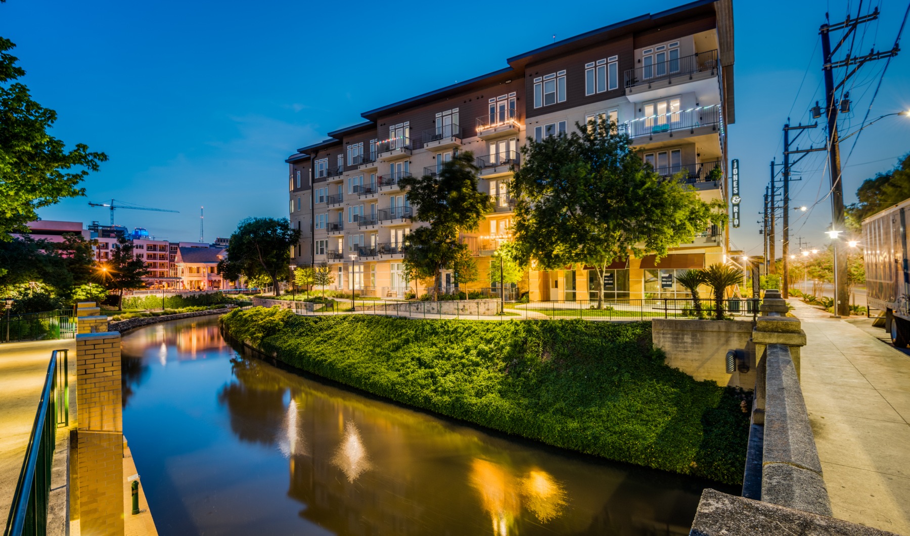 Downtown Apartments on The Riverwalk Downtown Apartments on The Riverwalk
